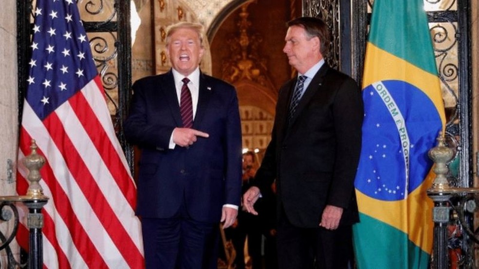 O presidente Jair Bolsonaro considera Donald Trump o seu principal aliado internacional — Foto: Reuters