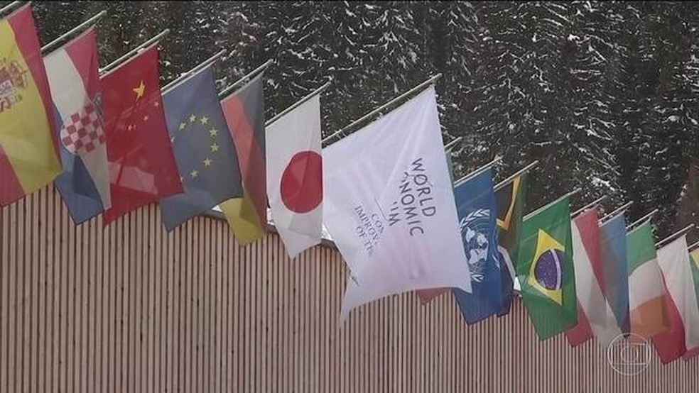 Brasil caiu uma posição no ranking de desenvolvimento dos países — Foto: Reprodução/JN