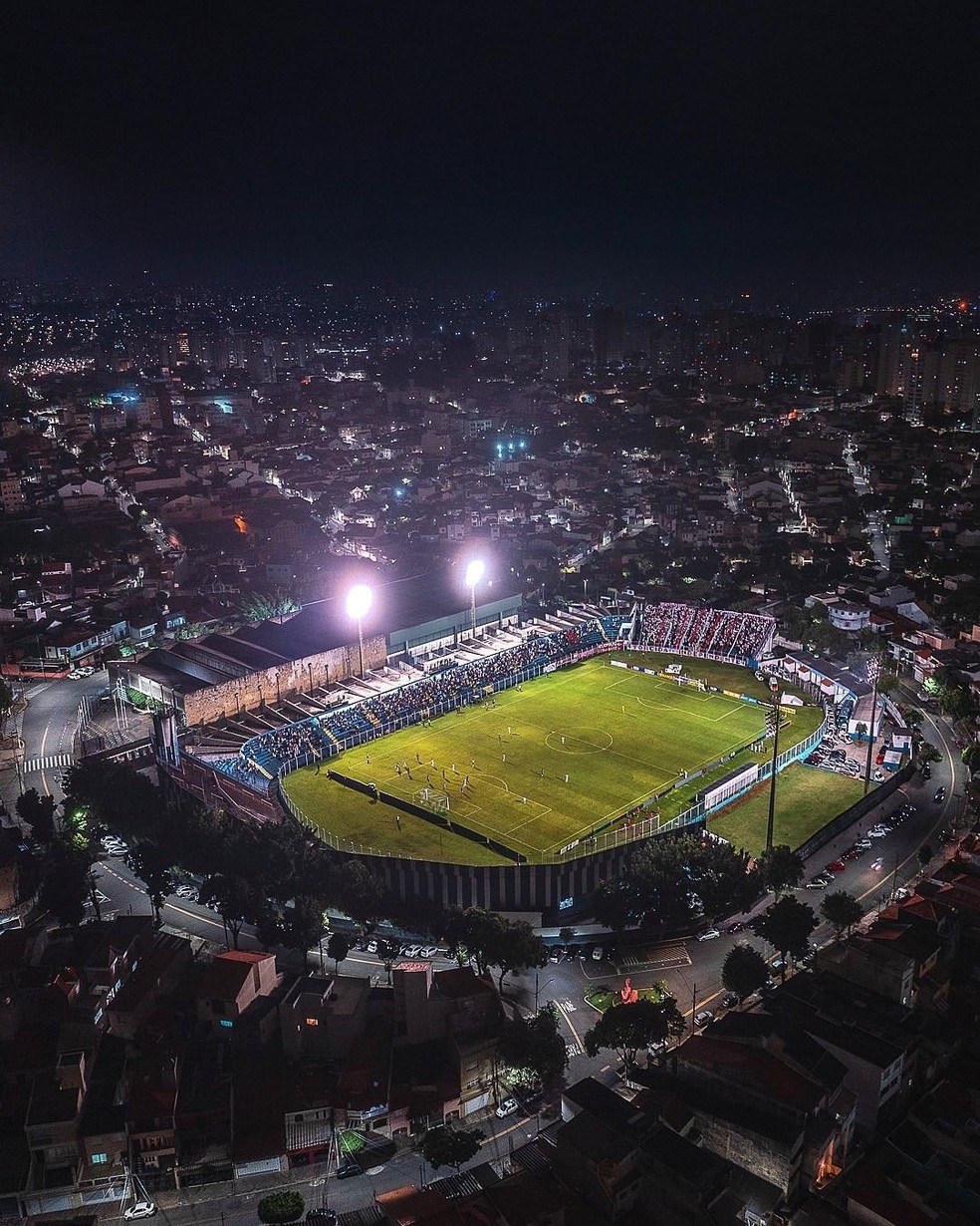 São Paulo anuncia entrada gratuita, mas com limitação em jogo contra o Cruzeiro na Copinha