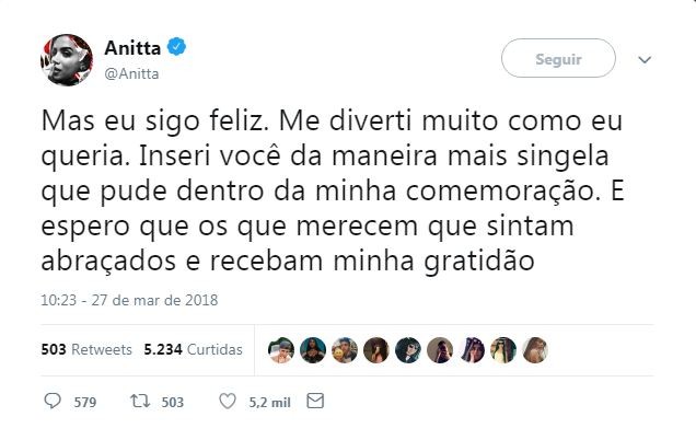 Após críticas, Anitta justifica atraso de clipe ao vivo (Foto: Reprodução/Twitter)