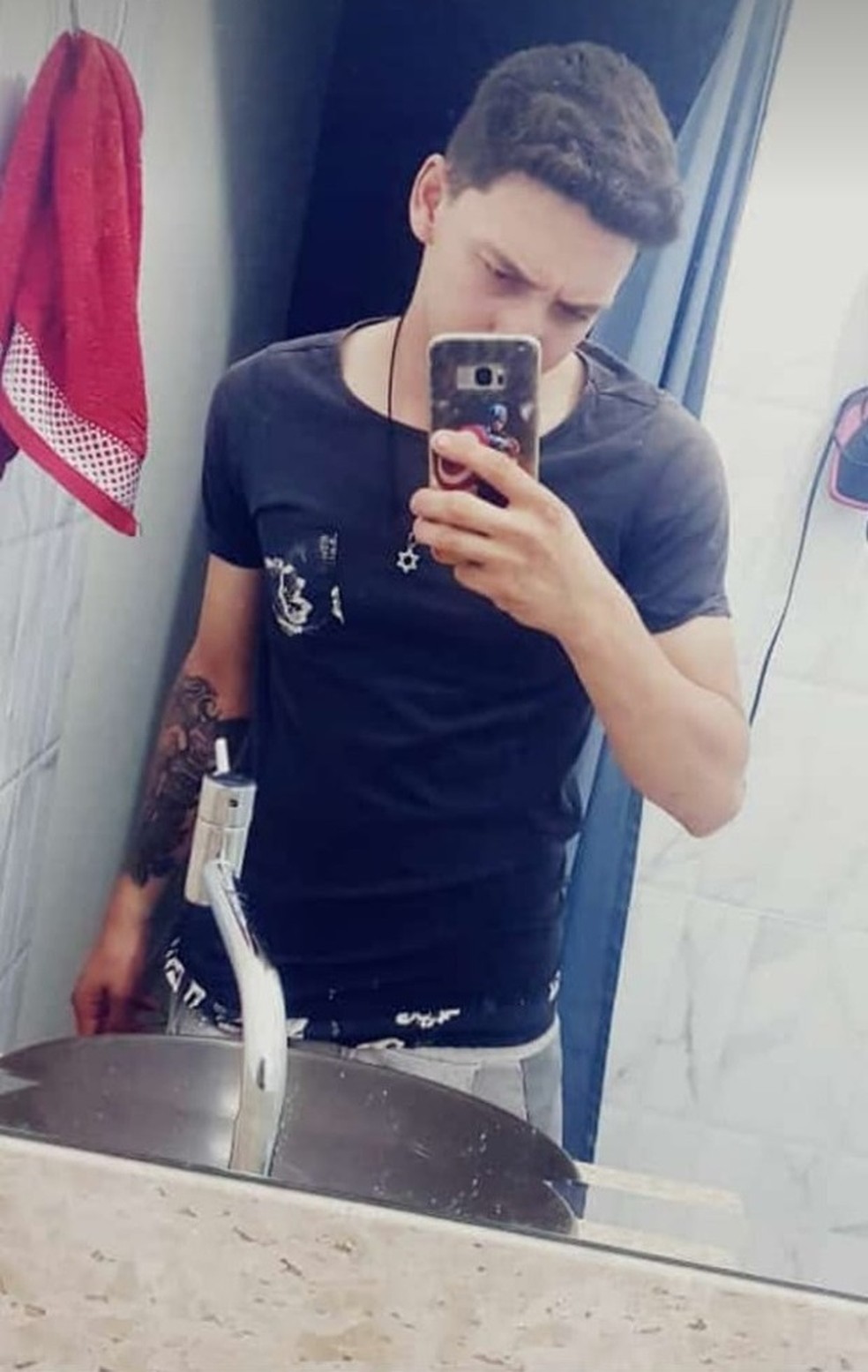 Pedro Felyx Barbosa dos Reis, de 19 anos — Foto: Facebook