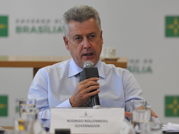 O governador Rodrigo Rollemberg (centro) durante evento nesta quarta-feira (20) no Palácio do Buriti (Foto: Renato Araújo/Agência Brasília)