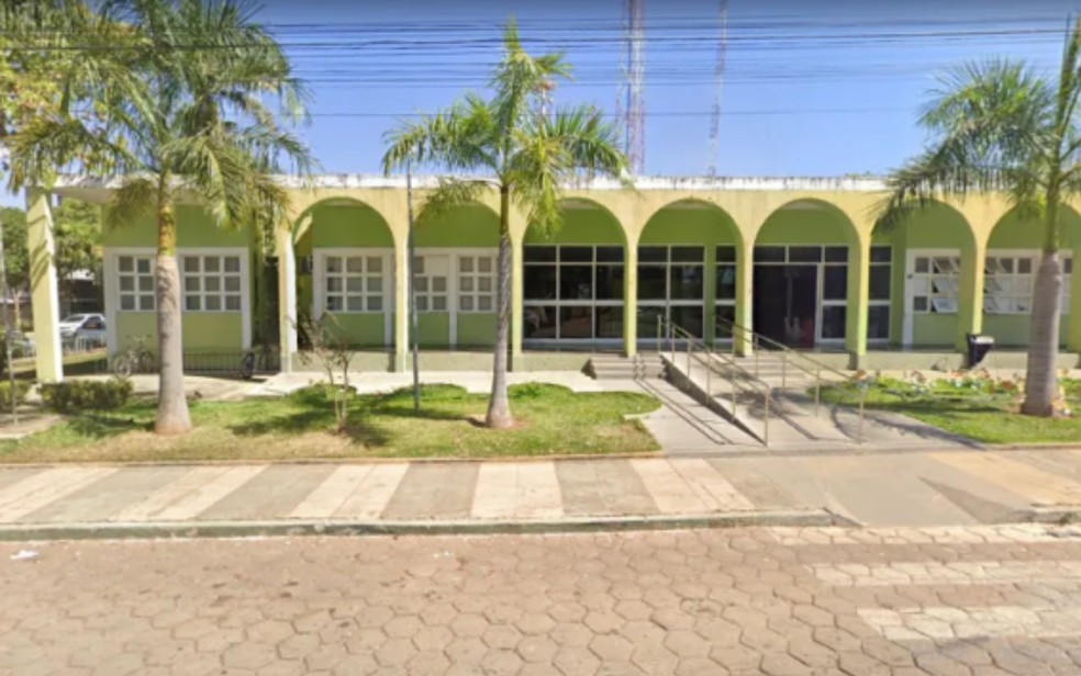 Fachada da Prefeitura de Itapuranga, em Gois   Foto: Reproduo/Google Street View