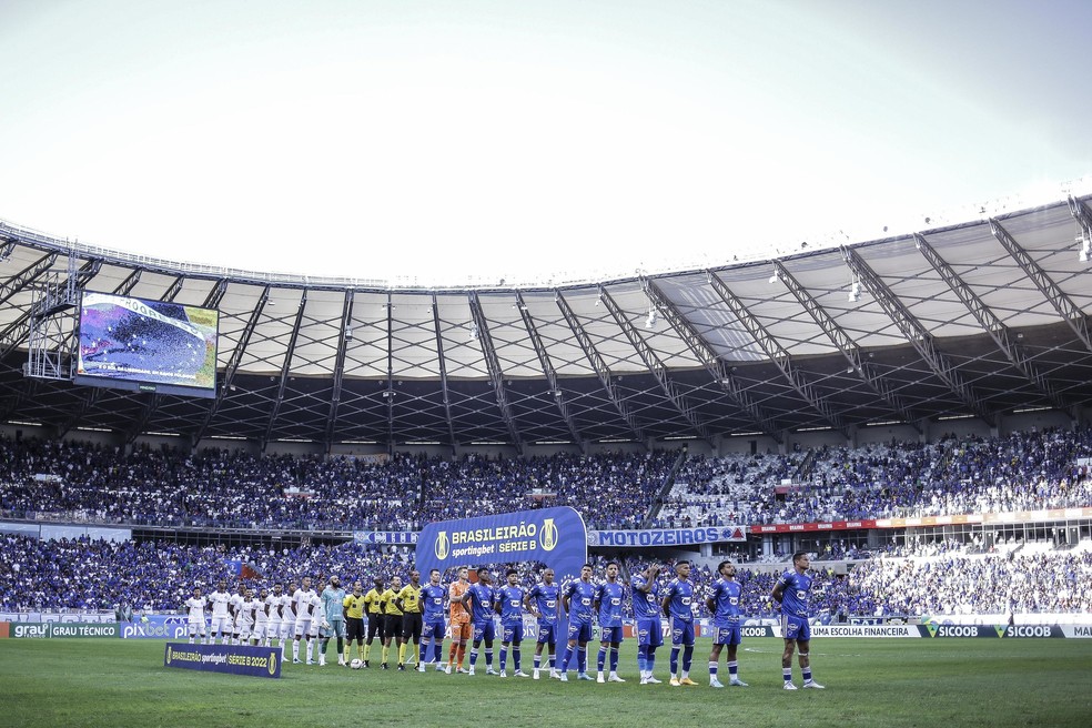 CBF atende Cruzeiro e muda data de jogo na Série B para não coincidir com show no Mineirão