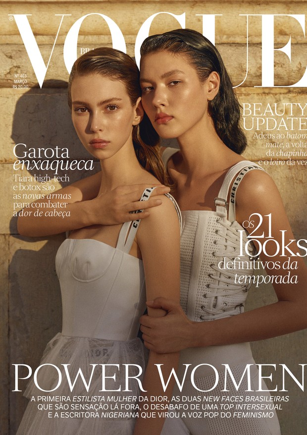Lorena Maraschi e Angelica Erthal (Way Model) vestem Dior. Foto: Zee Nunes, com edição de moda de Daniel Ueda e beleza de Amanda Schön (Foto: Zee Nunes)