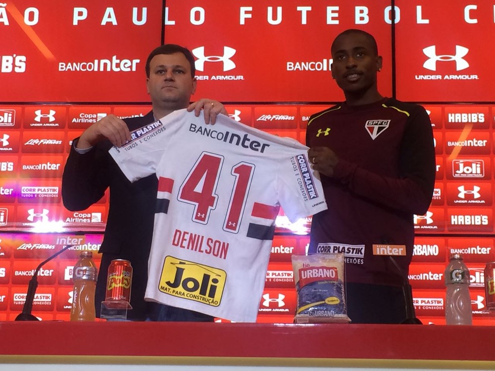 Denilson é apresentado e chega ao São Paulo de olho em títulos