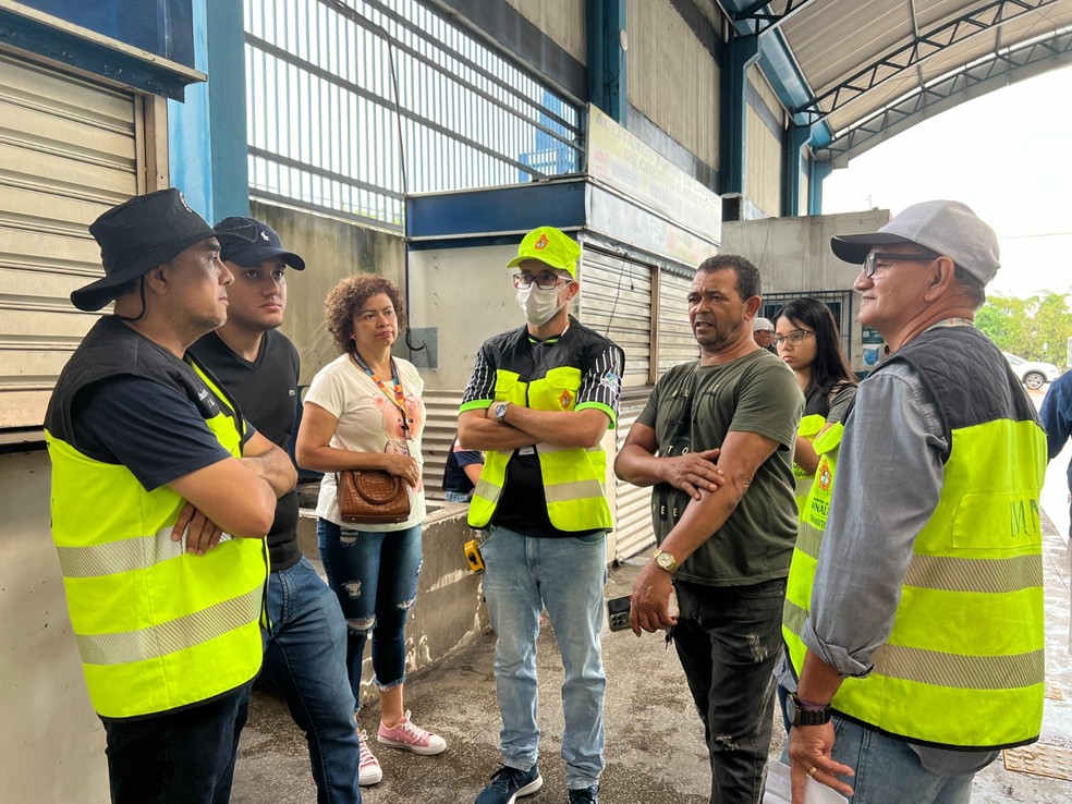 Diretor-presidente do IMMU Paulo Henrique Martins e equipe fizeram visita t&eacute;cnica ao T2 &mdash; Foto:  IMMU