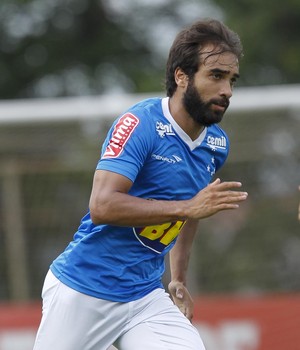 Após recusar proposta, Gabriel Xavier quer seu espaço no Cruzeiro em 2016