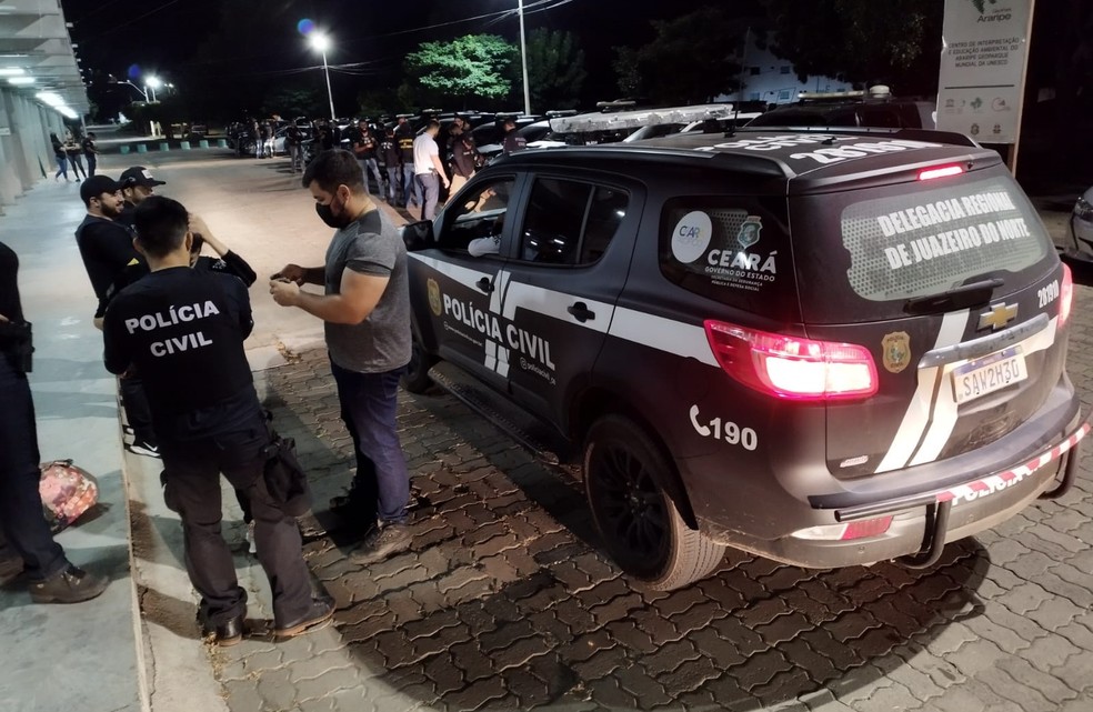 Operação policial cumpre mandados contra suspeitos de tráfico no Cariri — Foto: PCCE/Divulgação