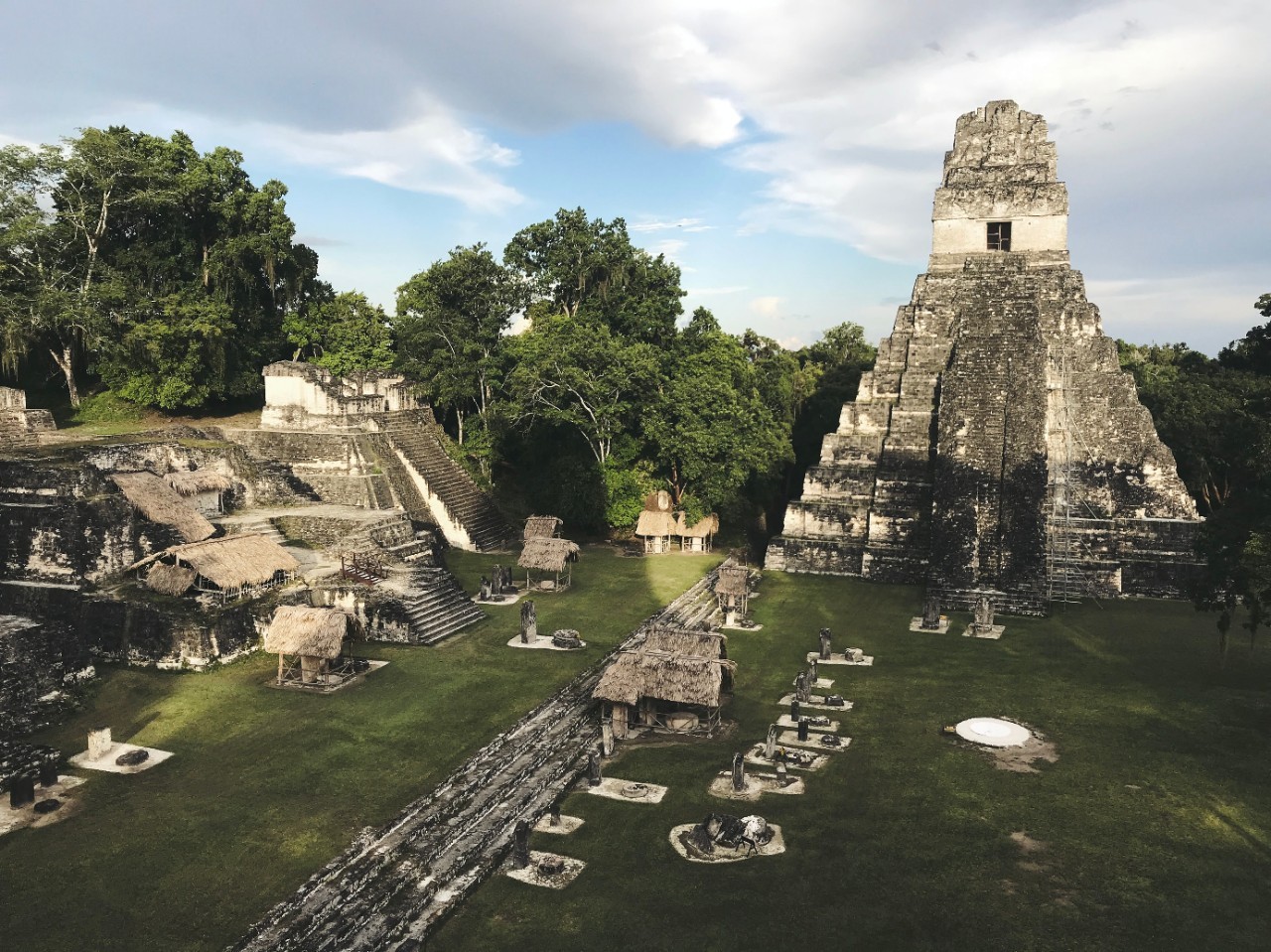 Sofisticado sistema hidráulico de 2 mil anos é descoberto em cidade maia. Acima: a antiga cidade de Tikal, situada na atual Guatemala (Foto: Wikimedia commons)