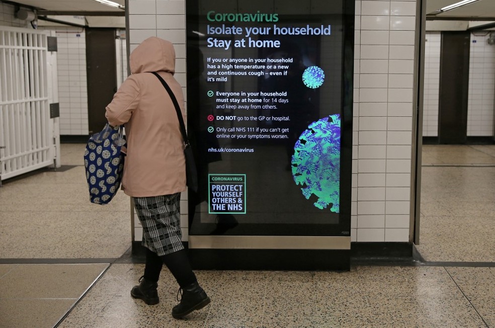 Imagem de uma estação de metrô em Londres, em 19 de março de 2020 — Foto: Isabel Infantes/AFP