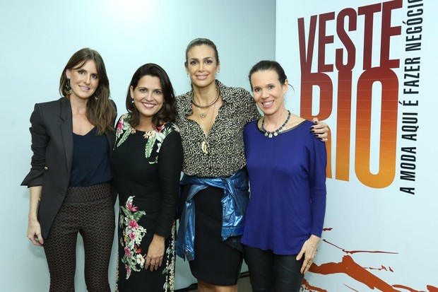 Juliana Burlamaqui, Jacqueline Costa, Daniela Oliveira e Zizi Ribeiro (Foto: Roberto Filho)