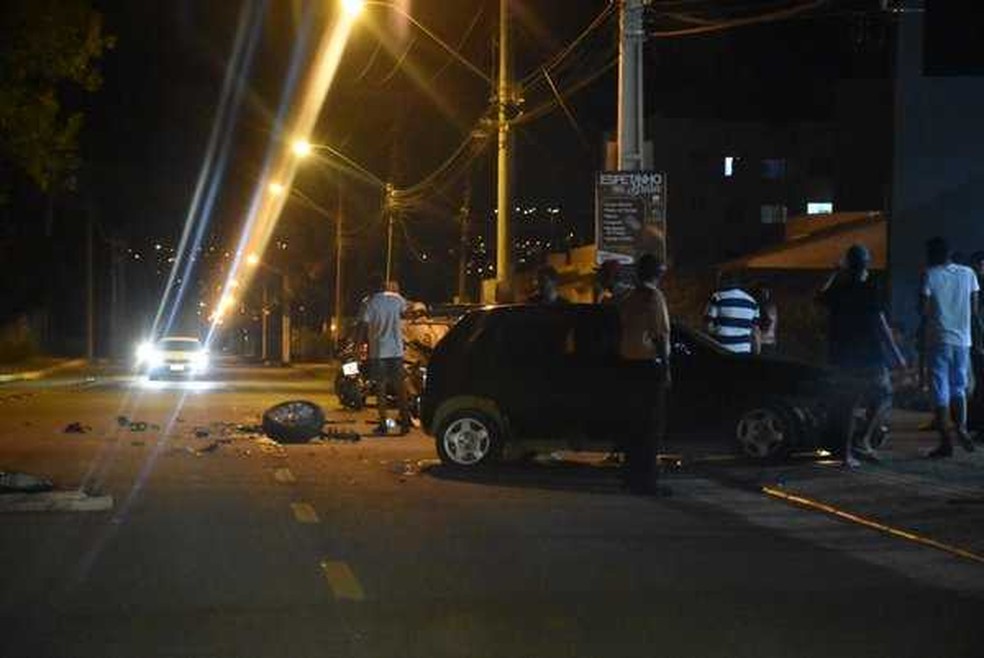 Ainda não há informações sobre a causa do acidente. A 77ª Companhia Independente de Polícia Militar registrou a ocorrência. — Foto: Blog do Anderson 
