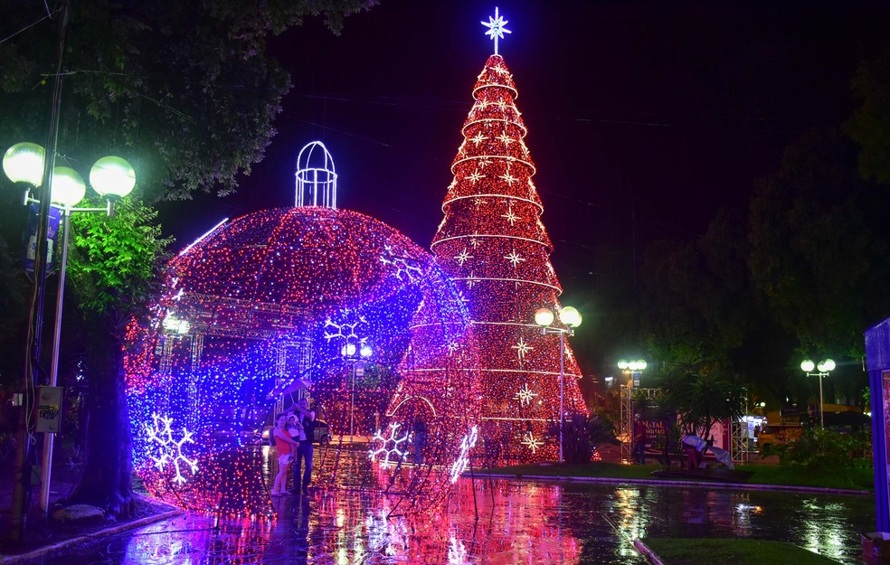 Governador Valadares ganha cores, luzes e