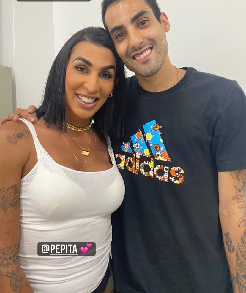 Douglas Souza e Pepita (Foto: Reprodução / Instagram)