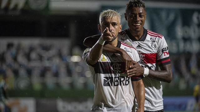 Arrascaeta gol, Goiás x Flamengo