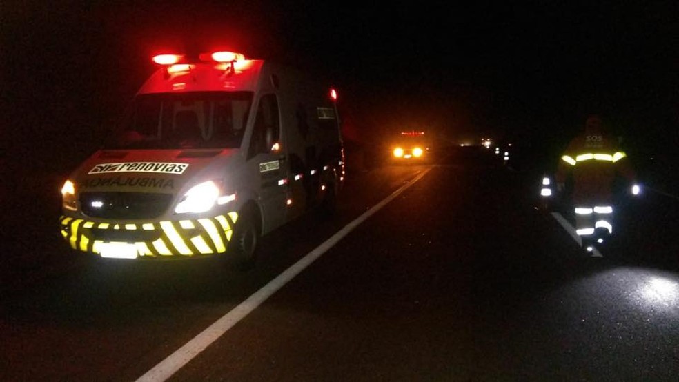Acidente com o ex-jogador Mococa ocorreu na SP-340, em Mococa (Foto: Gabriel Delena/ Jornal do Meio Dia)