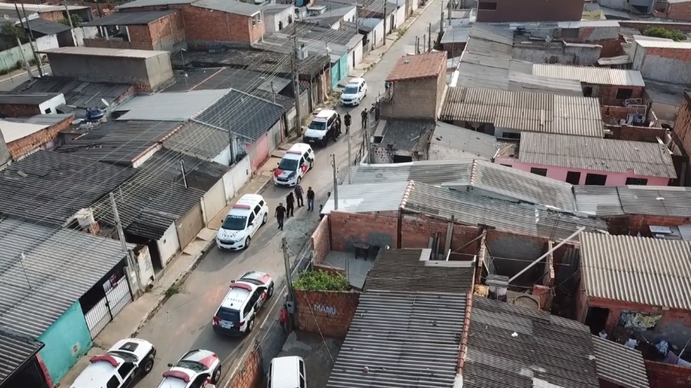 Operação cumpre mandados de busca e apreensão em Itapeva — Foto: Polícia Civil/Divulgação
