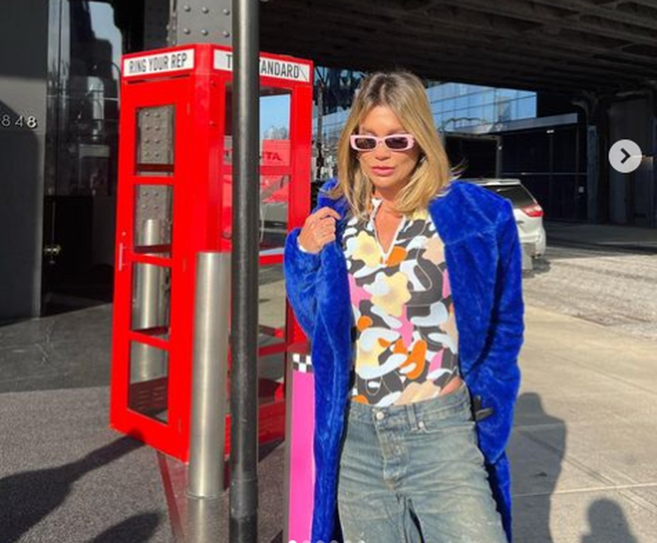 Flávia Alessandra abre álbum de viagem para Nova York