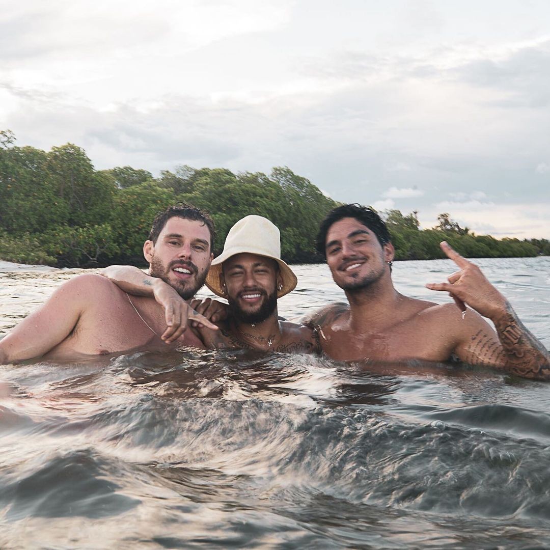 Gabriel Medina relembra clique com Neymar Jr e o jogador de vôlei Bruninho (Foto: Reprodução / Instagram)
