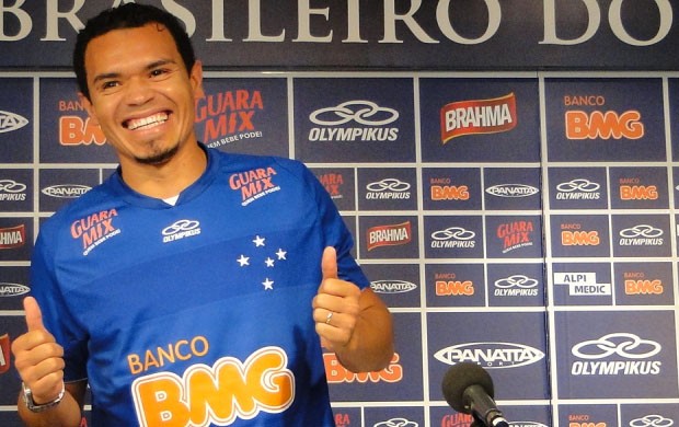 Ceará chega ao Cruzeiro para resolver um problema crônico na lateral  direita