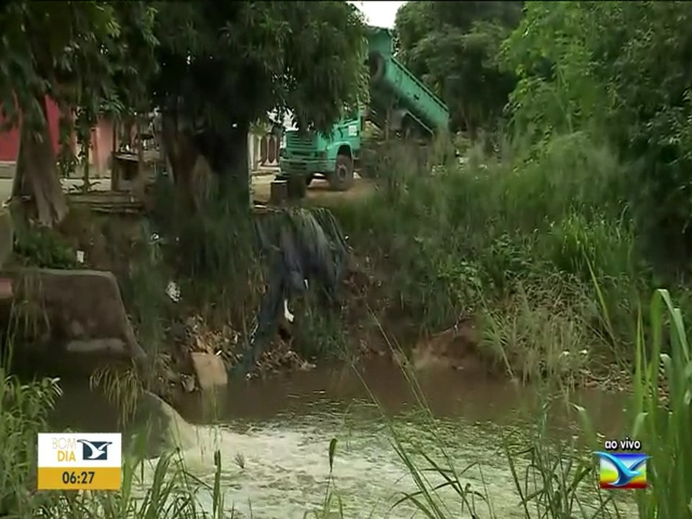 Corpo de Guilherme Pires de Araújo Júnior foi encontrado no Riacho Capivara em Imperatriz — Foto: Reprodução/TV Mirante
