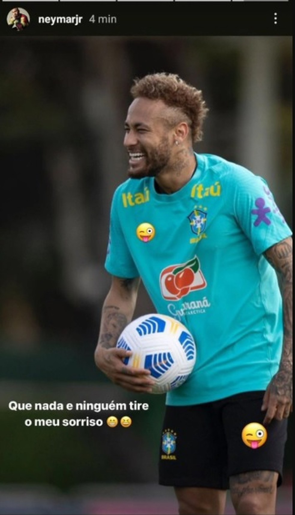 Postagem de Neymar em rede social cobrindo o símbolo da Nike — Foto: Reprodução