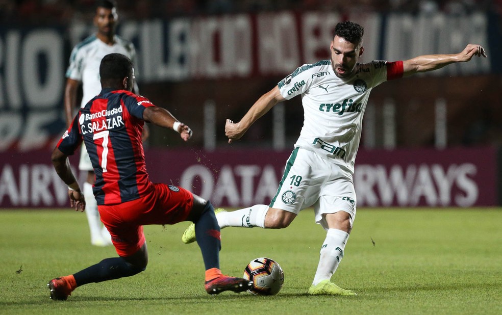 Com Bruno Henrique e Borja perto dos 100 jogos, Palmeiras ...