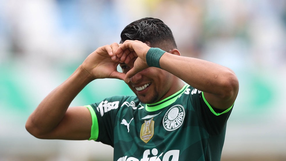 Análise: Palmeiras faz testes em jogo pegado e mantém embalo com sexta vitória seguida