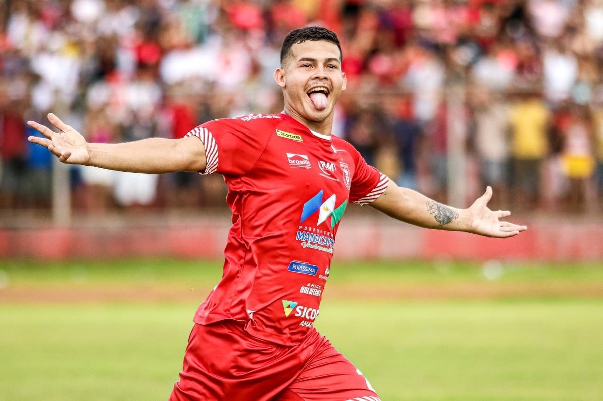 Princesa anuncia retorno de atacante Max Nóbrega para 2023 | princesa ...