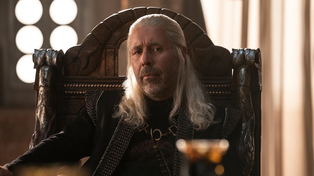Paddy Considine como o rei Viserys Targaryen na série House of the Dragon (Foto: divulgação)