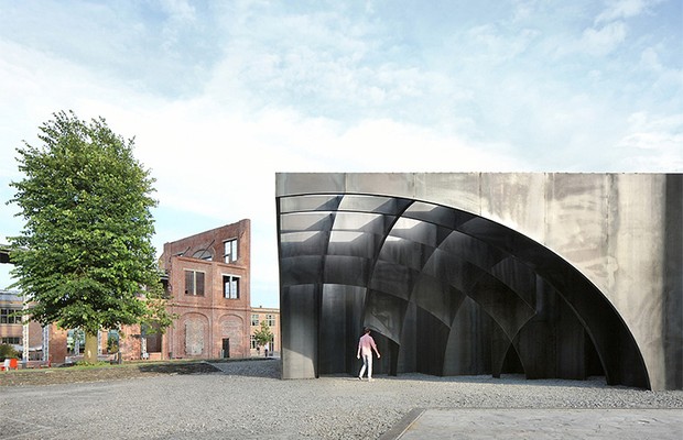 O projeto Gijs van Vaerenbergh – uma colaboração entre os arquitetos e artistas belgas Pieterjan Gijs e Arnout van Varenbergh – criou um labirinto na praça central do Centro de Arte C-mine em Gerk, na Bélgica (Foto: Divulgação)