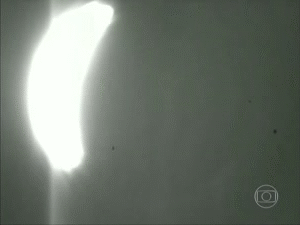 Eclipse solar total - GIF (Foto: Reprodução/TV Globo)