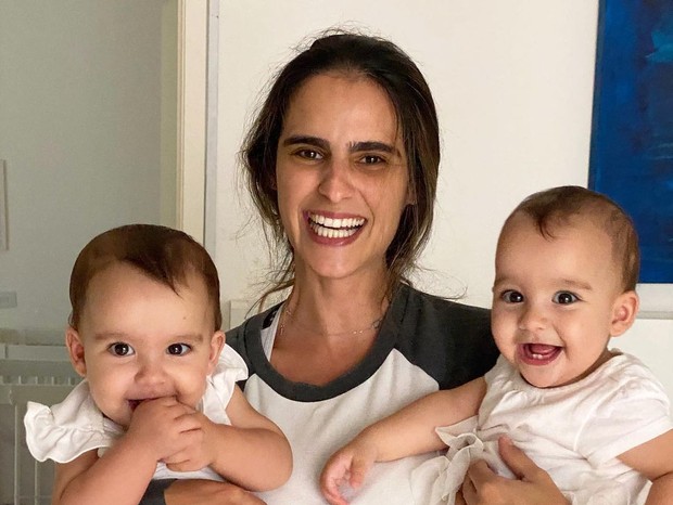 Marcella Fogaça é mãe das gêmeas Pietra e Sophia (Foto: Reprodução/Instagram)