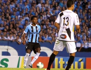 Zé Roberto na partida do Grêmio contra a Ponte Preta (Foto: Lucas Uebel / Site Oficial do Grêmio)