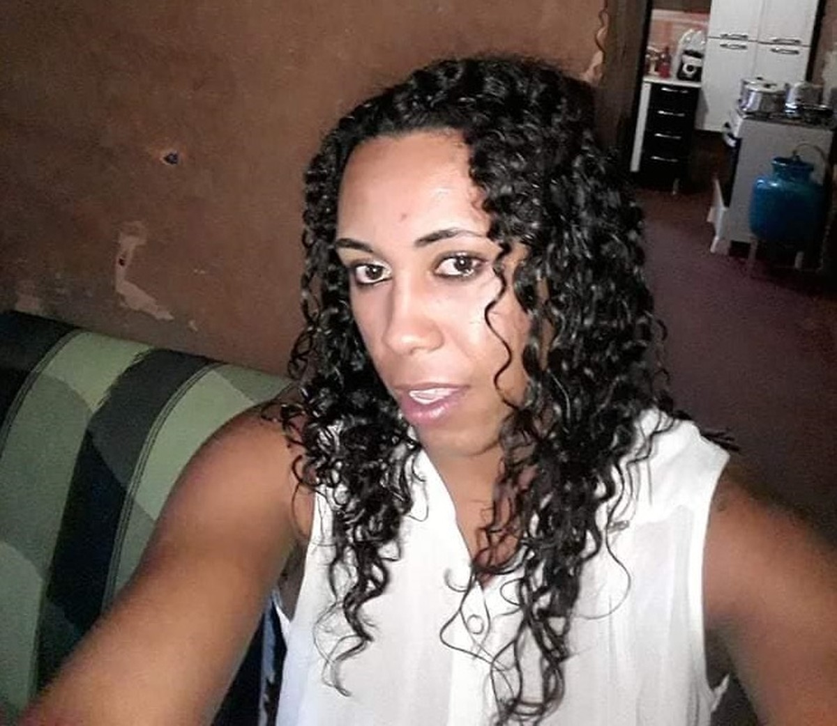 Investigado por atropelar e matar travesti na BR-364 em Frutal se apresenta para a Polícia Civil - G1