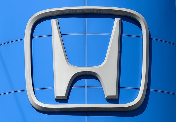 Logo da Honda é visto em concessionária da montadora (Foto: Justin Sullivan/Getty Images)