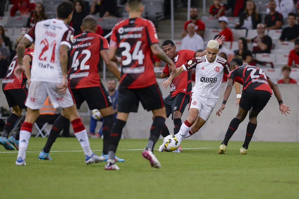 Andreas entrou bem em Athletico x Flamengo — Foto: Marcelo Cortes/Flamengo