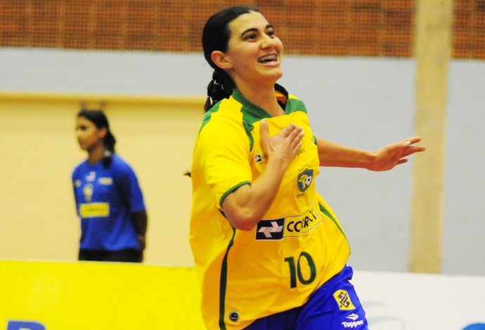 Lucélia brasil futsal (Foto: Reprodução Facebook)