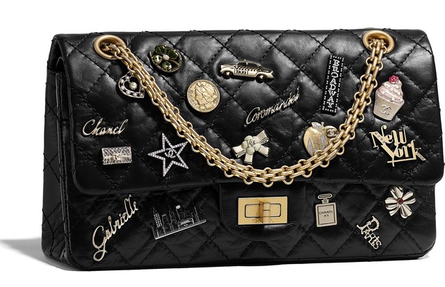 A bolsa 2.55 criada exclusivamente para a loja da Chanel na Rua 57, em Nova York (Foto: Divulgação) A bolsa 2.55 criada exclusivamente para a loja da Chanel na Rua 57, em Nova York (Foto: Divulgação)
