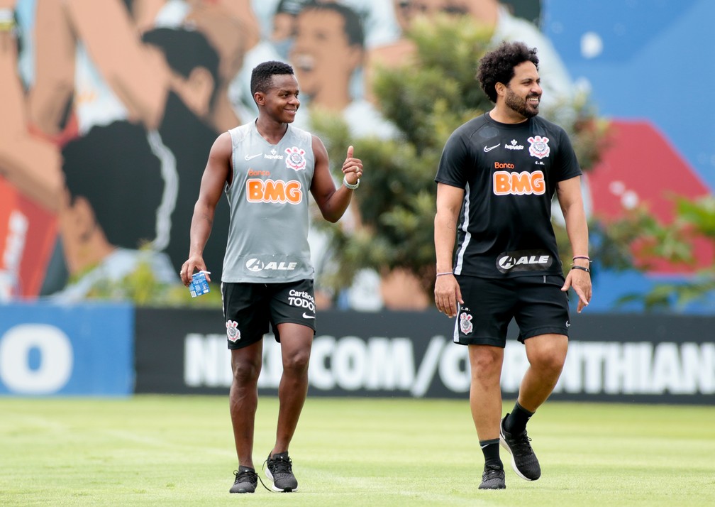 Plantão médico do Corinthians: Cazares 