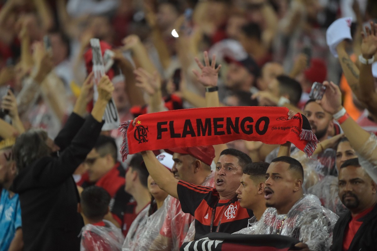 De número no Mundial a titular, Wesley, agora aos 20 anos, tem ciclo  surpreendente no Flamengo, flamengo
