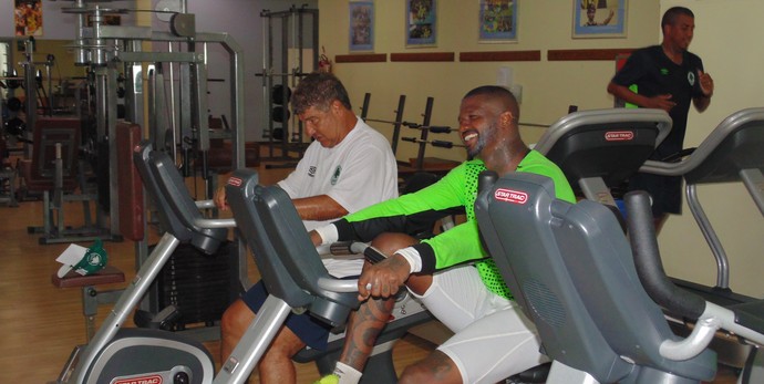 Joel Santana e Felipe são nomes conhecidos do Boavista para o Carioca (Foto: Gustavo Garcia/GloboEsporte.com) Joel Santana e Felipe são nomes conhecidos do Boavista para o Carioca (Foto: Gustavo Garcia/GloboEsporte.com)