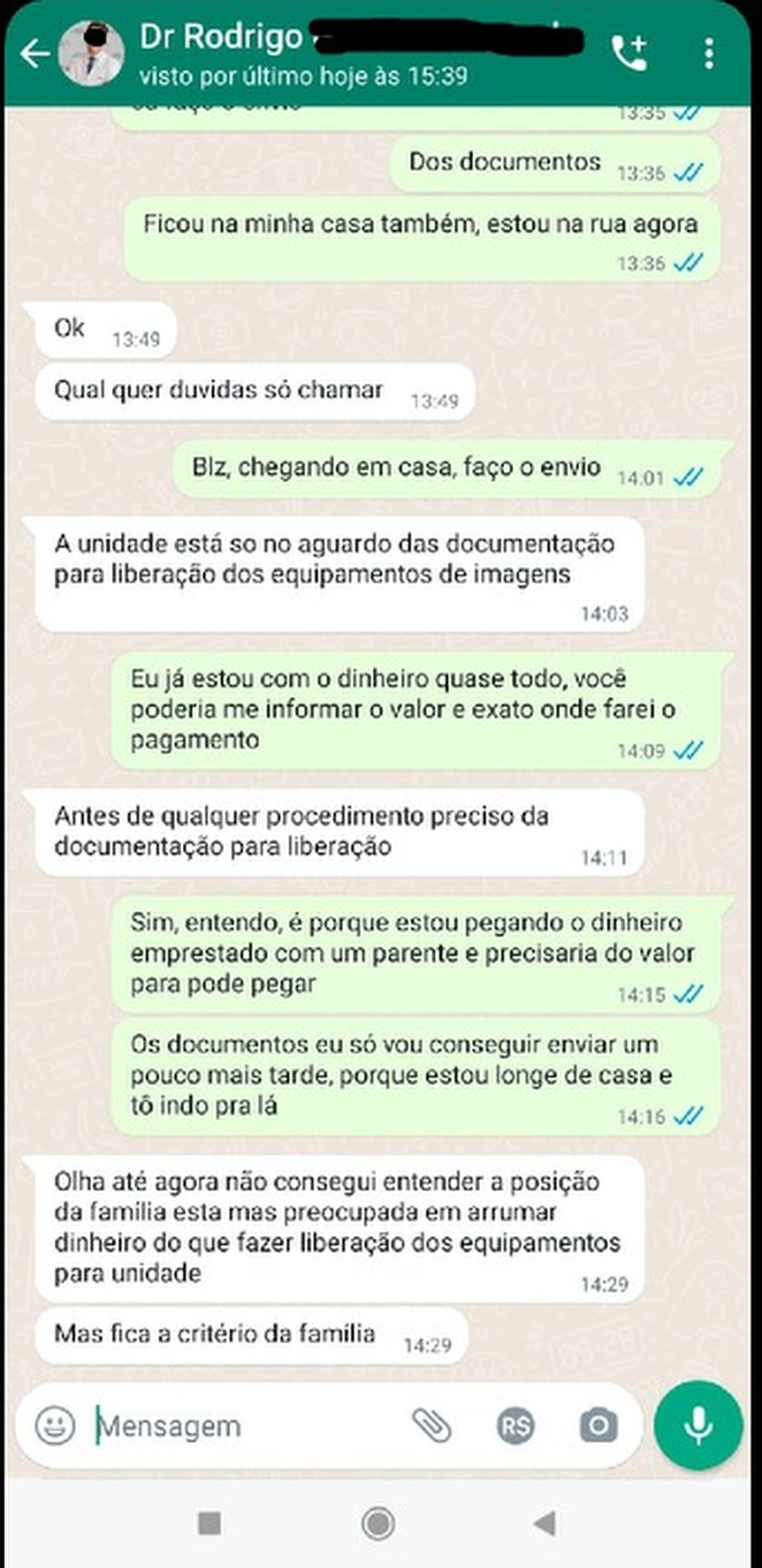 Mensagens trocadas com parentes de pessoas internadas em hospital particular do DF — Foto: Reprodução