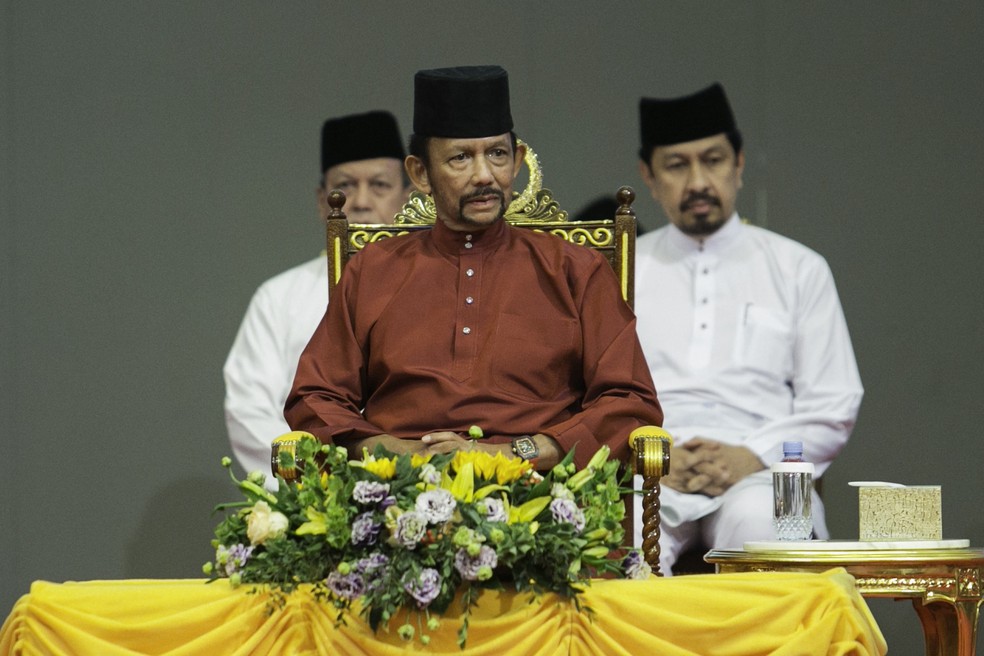 O sultão de Brunei, Hassanal Bolkiah, em foto de 2019 — Foto: AFP
