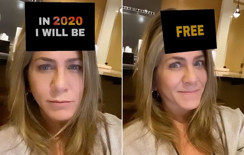 A atriz Jennifer Aniston sorridente com a previsão de seu 2020 sem amarras (Foto: Instagram)