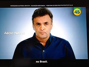 O candidato do PSDB à Presidência, Aécio Neves, durante propaganda política