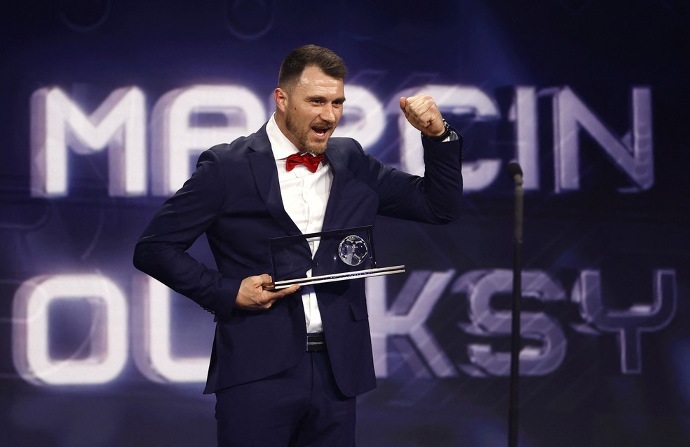 Marcin Olesky recebeu o Pr&ecirc;mio Pusk&aacute;s de 2022 &mdash; Foto: Reuters