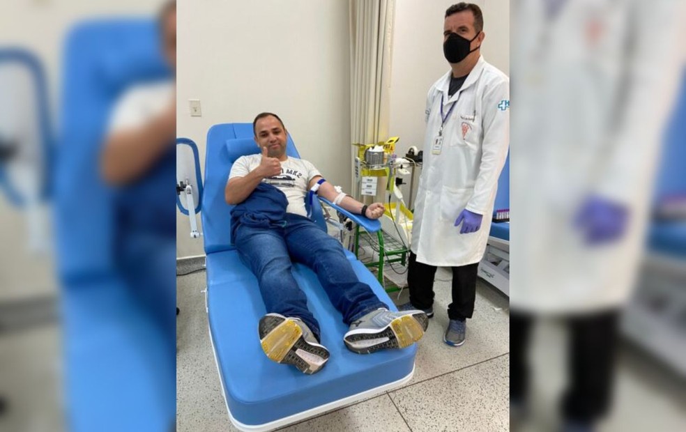Rafael Pereira Nogueira doa sangue raro para paciente no Piauí — Foto: HCFMB /Divulgação