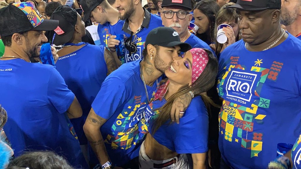 Neymar e Anitta em camarote da SapucaÃ­ â€” Foto: Fernanda Rouvenat / G1